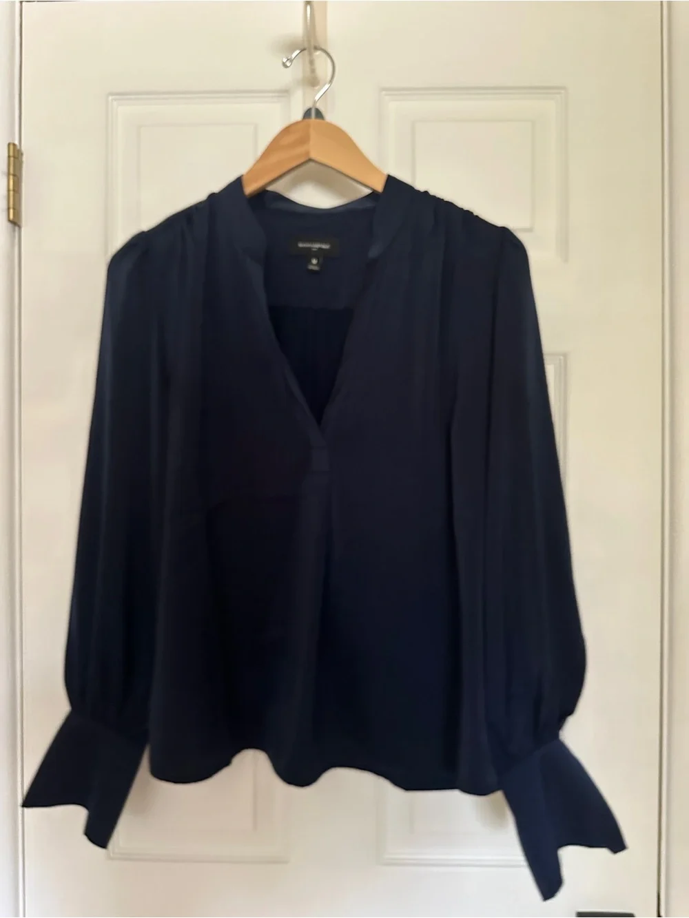 Banana Republic Dark Navy V-Neck Long Sleeve Blouse